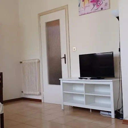 Apartment Luminosissimo Centro Viareggio